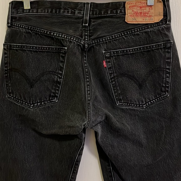 Vintage Levi’s 501 W34 L30 with button fly - Picture 5 of 7